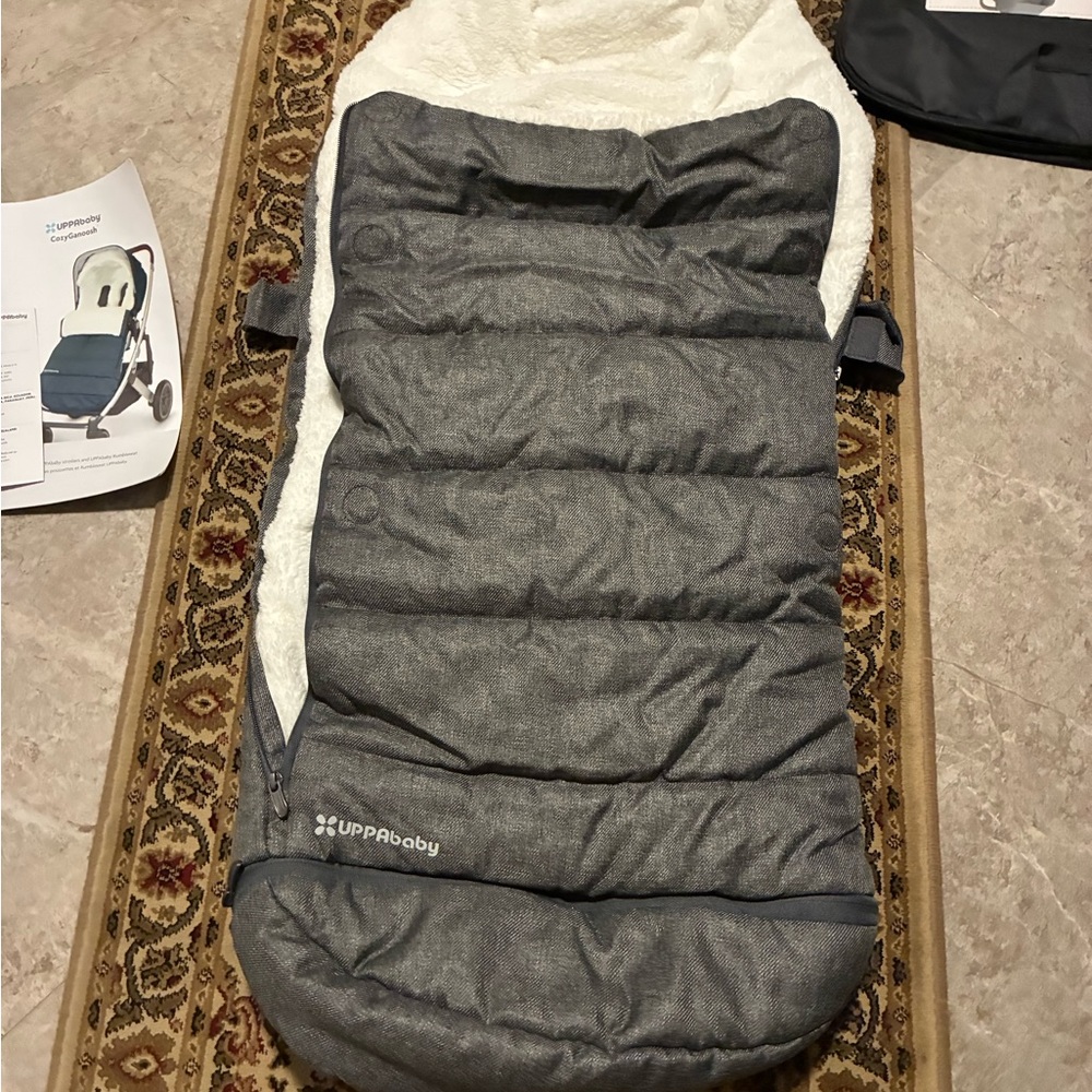 UPPAbaby Cozy Gray Footmuff for Kids